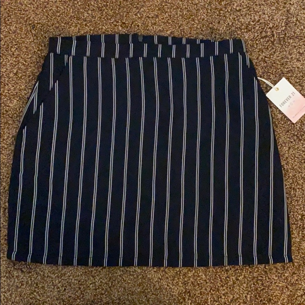 Forever 21 skirt